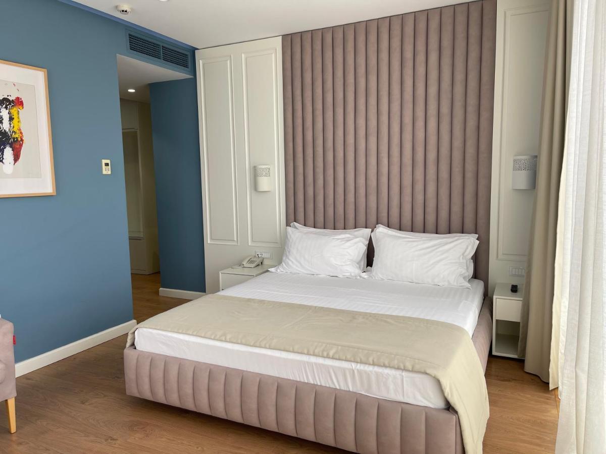 Paradise Beach Hotel Radhimë Екстериор снимка
