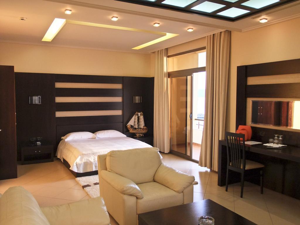 Paradise Beach Hotel Radhimë Стая снимка