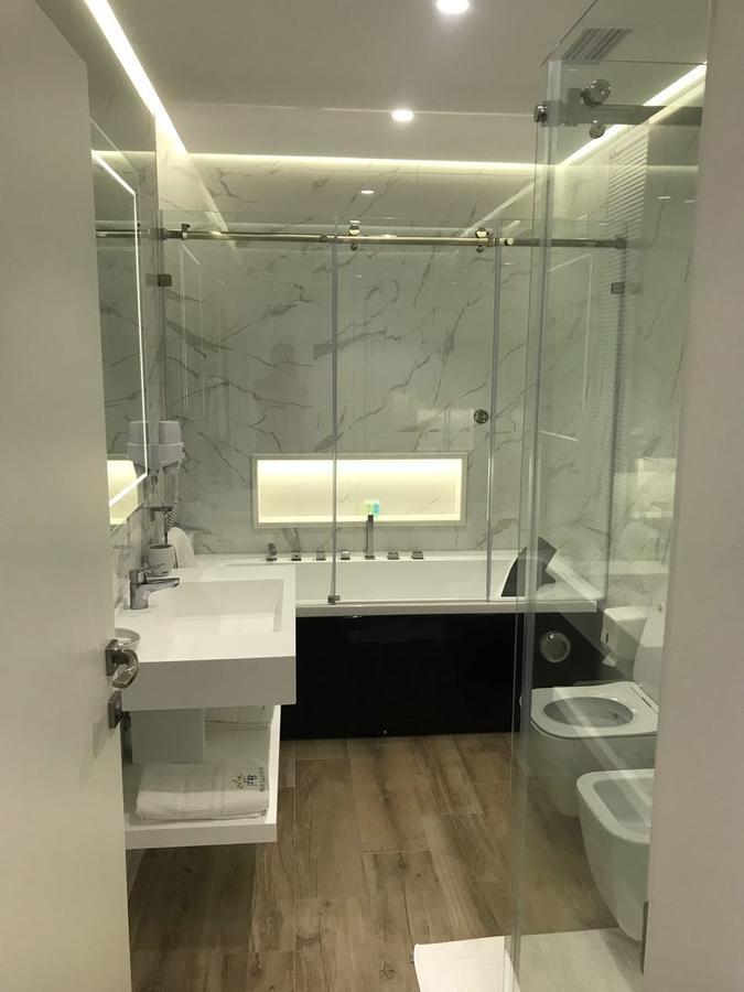 Paradise Beach Hotel Radhimë Екстериор снимка